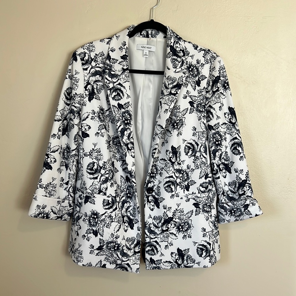 Nine West Floral Blazer NWOT